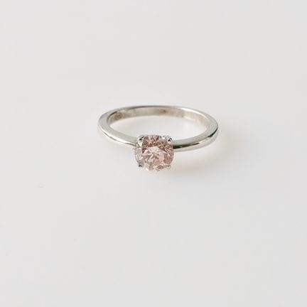 Ring
0.96ct Ring

Metal: 925 Silver
Weight: 2.18 g