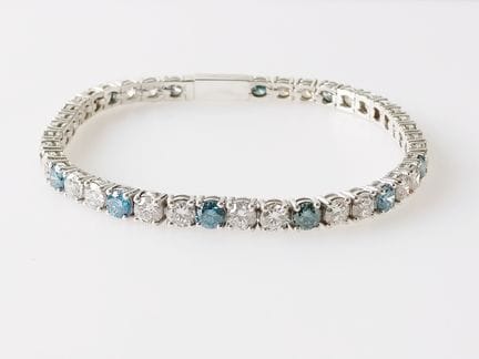 Bracelet
10.22ct Bracelet

GRA Report Number 18200