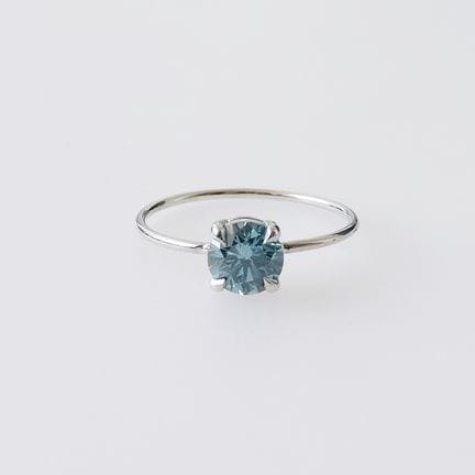 Ring
0.83ct Ring

Metal: 925 Silver
Weight: 0.81 g