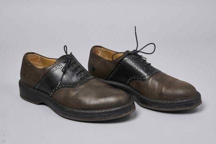 HERMÈS PARIS
COPPIA DI SCARPE RICHELIEU in pelle c