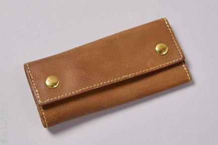 HERMÈS PARIS MADE IN FRANCE
PORTE CLEF pressionné 