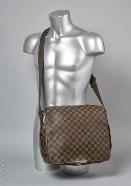 LOUIS VUITTON (2006)
Cartella "BASTILLE" in tela a
