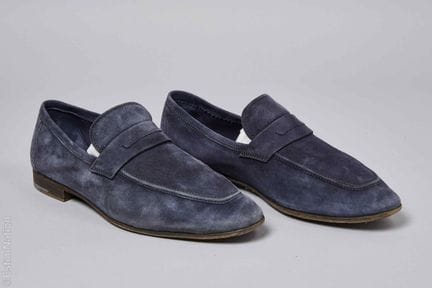 BERLUTI
COPPIA DI MOCASSINI in morbida pelle blu n