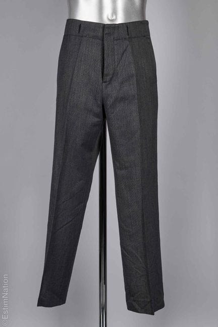 LOUIS VUITTON
PANTALONI classici in misto lana e c