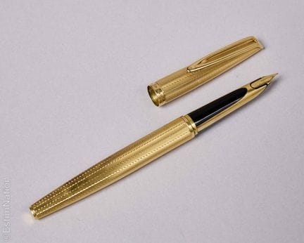 WATERMAN - STYLO OR. VERS 1960
STYLO-PLUME en or j
