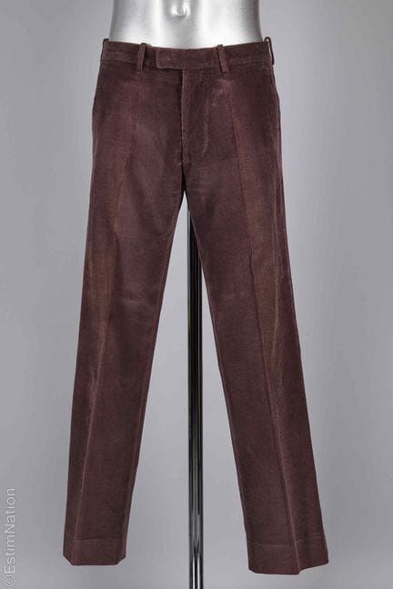 LOUIS VUITTON
PANTALONI in velluto a righe sottili