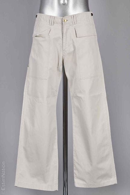LOUIS VUITTON
PANTALONI cargo in cotone color alab