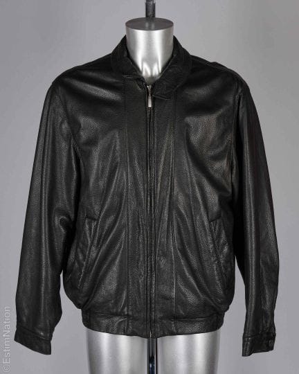 DANIEL HECHTER
VESTE en cuir souple et grainé noir