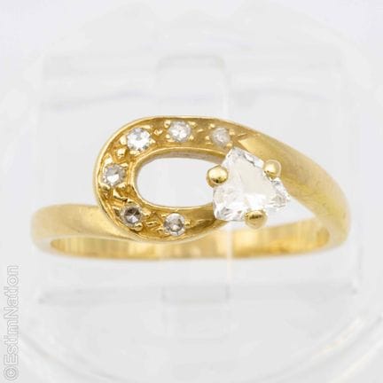 BAGUE EN OR JAUNE DIAMANTS
Bague en or jaune 18K (