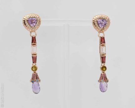 BOUCLES D'OREILLES AMÉTHYSTE GRENATS
Paire de pend