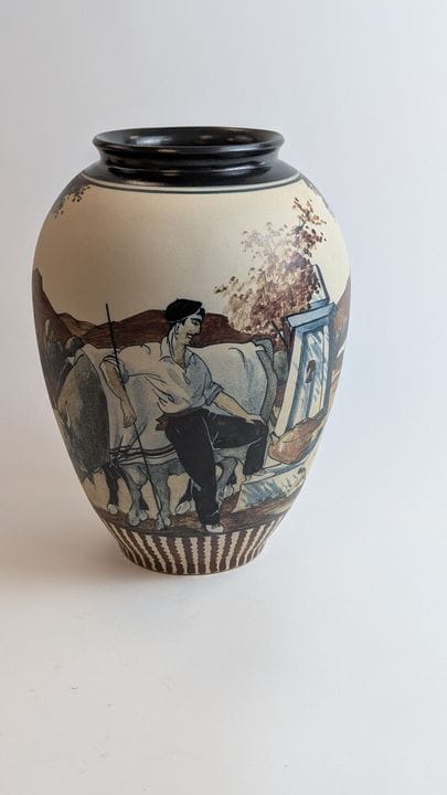 CIBOURE - FISCHER-Periode
GROSSE bursiforme VASE a