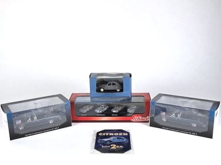 SET OF SIX 1/43-SCALE CAR MODELS, including: 
Linc