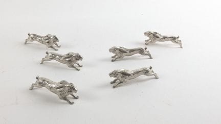 SET DI SEI PORTACOLTELLI in metallo argentato con 