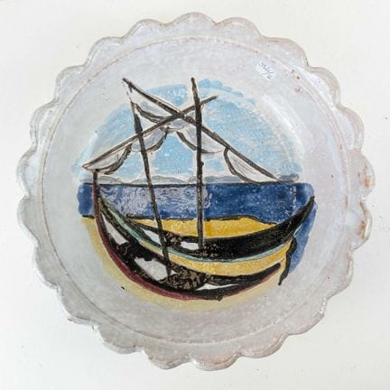 Piatto rotondo e fondo profondo in ceramica, con a