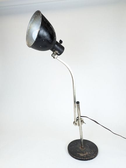 HALA (éditeur)
LAMPE DE BUREAU en métal laqué noir