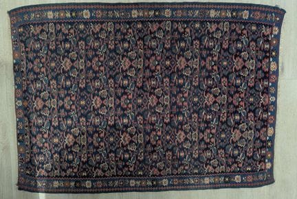 PETIT TAPIS Kilim rectangulaire en laine à décor f