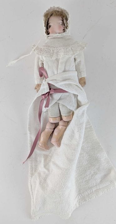 Attributed to Carl BERGER
Three-faced doll—sleepin