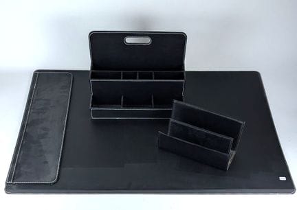 NECESSAIRE DE BUREAU, modèle RISSLA IKEA, en simil