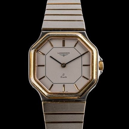 Longines Li Quartz référence 273 3265, ce boîtier 