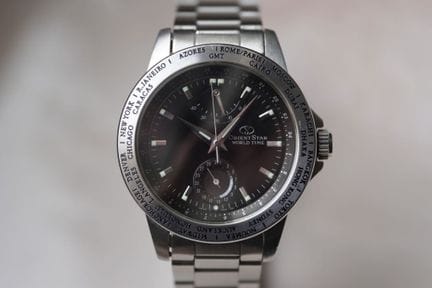 Orient Star World Time, référence FA00-C0 CS. Cet 