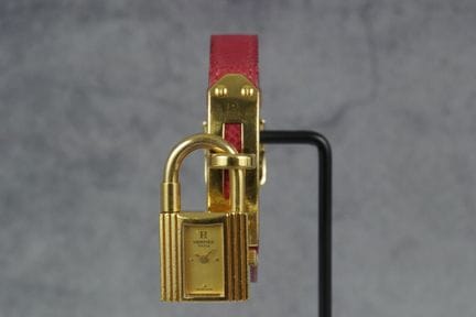 Hermès Kelly référence KE1.210 en version plaqué o