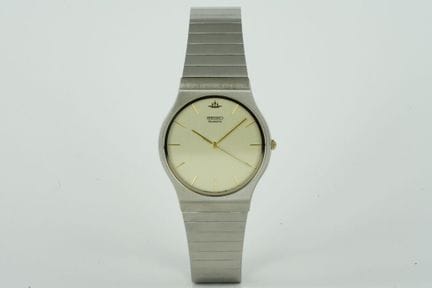 Il Seiko Quartz, codice 5Y31-8010, è un esemplare 
