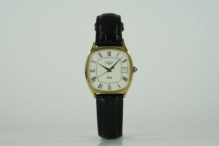 Longines Quartz référence 1133-0 163 est un exempl