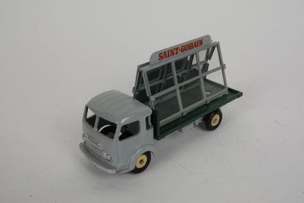 DINKY TOYS - FRANCIA (1)
579 33C SIMCA CARGO MIROI
