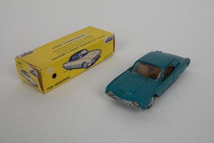 SOLIDO - FRANCIA (1)
128 FORD THUNDERBIRD, turches