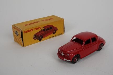DINKY TOYS - INGHILTERRA (1)
156 / 140B ROVER 75 r