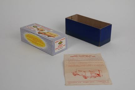 DINKY TOYS - INGHILTERRA (1)
930 BEDFORD PALLET JE