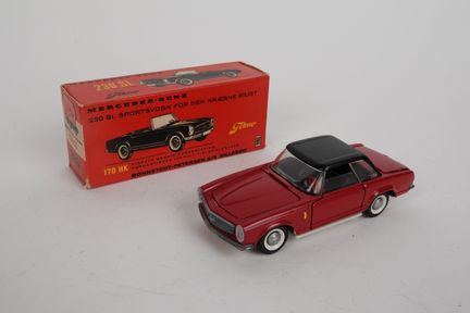 TEKNO - DANIMARCA (1)
928 MERCEDES 230SL cabriolet