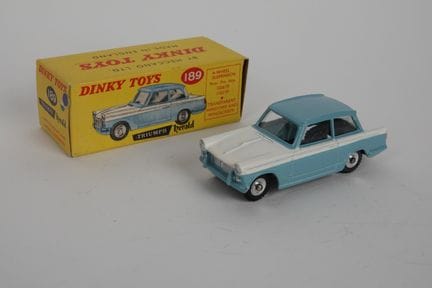 DINKY TOYS - INGHILTERRA (1)
189 TRIUMPH HERALD, b