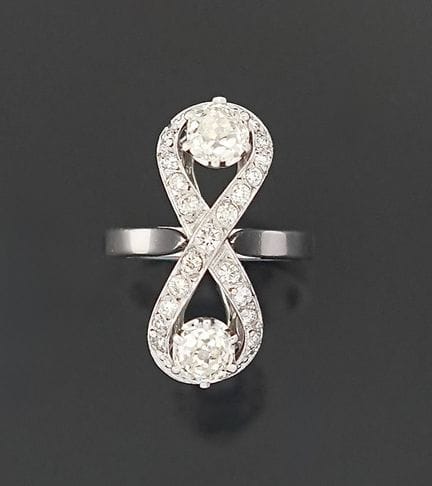 Ring „Toi et Moi“ aus 18 Karat Weißgold (750 Tause