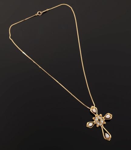 Halskette aus 18 Karat Gelbgold (750) mit einem du