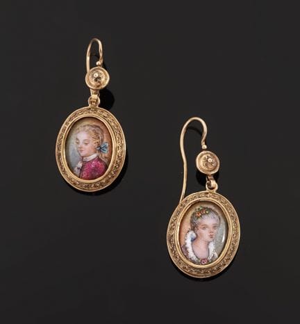 Ein Paar Ohrhänger aus 18 Karat Gelbgold (750) mit
