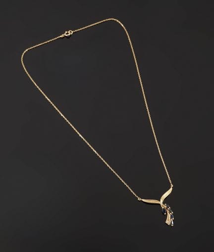 Halskette aus 18 Karat Gelbgold (750) bestehend au