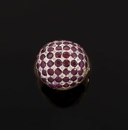 Gewölbter Ring aus 18 Karat Gelbgold (750 Tausends