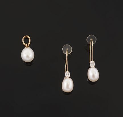 Halbes Schmuckset aus 18 Karat Gelbgold (750 Tause