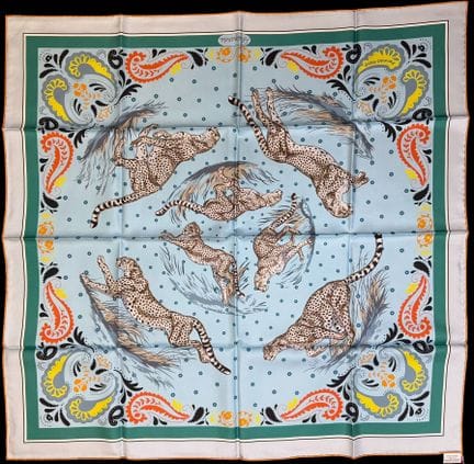 HERMÈS PARIS
"Guépards" Design 
Double-sided silk 