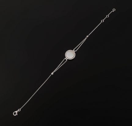 Armband aus 18 Karat Weißgold (750), in dessen Mit