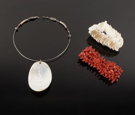 Set di bigiotteria composto da una collana a cerch