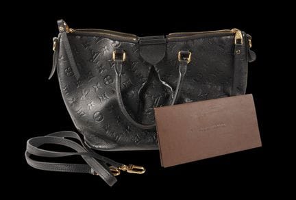 Louis VUITTON 
Anno 2015
Borsa "Mazarine" da 30 cm