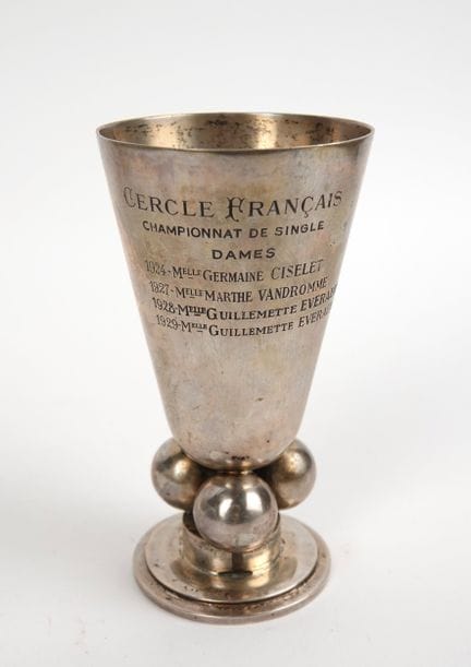 Tennis / Trophée
Coupe du Cercle Français, champio