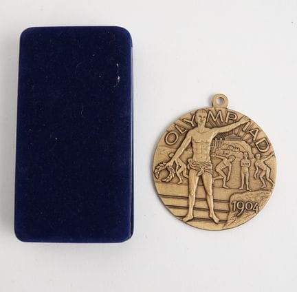 Olympic Games / 1904–1988 
Set consisting of a med