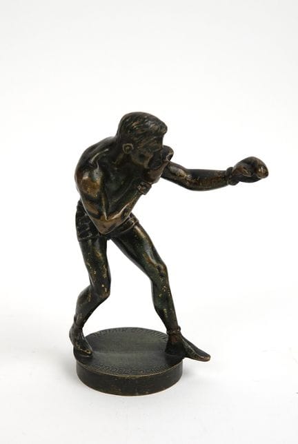 Boxing / Automobile / Carpenter / Mascot
Maurice G