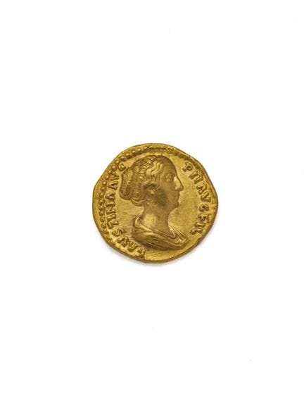YOUNG FAUSTINA
Aureus
Obv: FAUSTINA AVG PII AVG FI