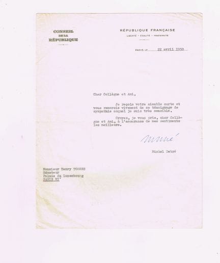米歇尔·德布雷（1912-1996，政治家，法兰西学院院士）／亲笔签名打字信函，1页，4开本，共和委
