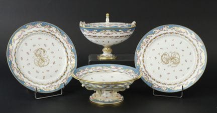 Manufacture de SEVRES
Four porcelain pieces with b