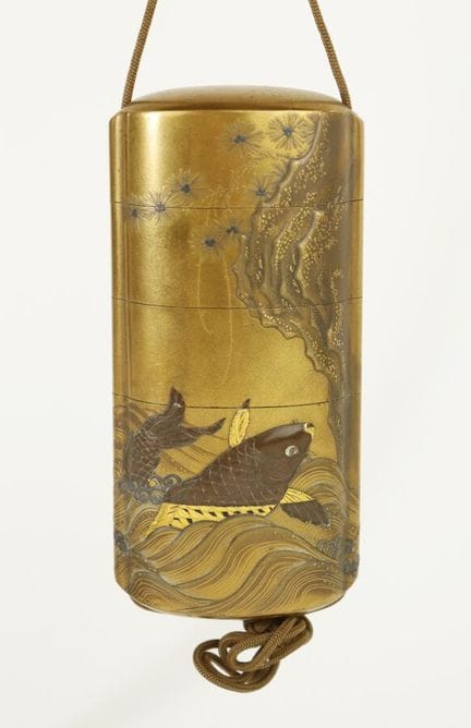 JAPÓN
Inrô de cuatro compartimentos y manju en lac